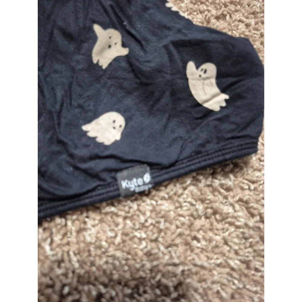 Kyte baby bamboo ghost bib Halloween like new